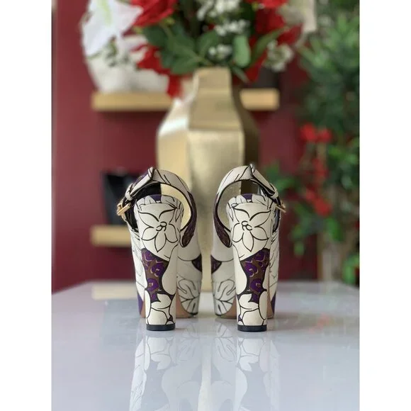 Louis Vuitton White Floral Pumps - Picture 3 of 7